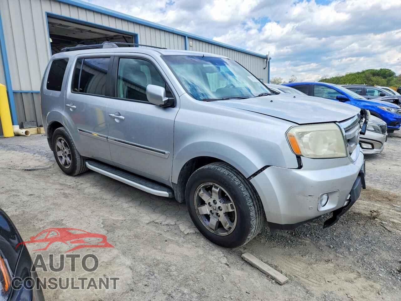 HONDA PILOT 2011 - 5FNYF4H94BB056698