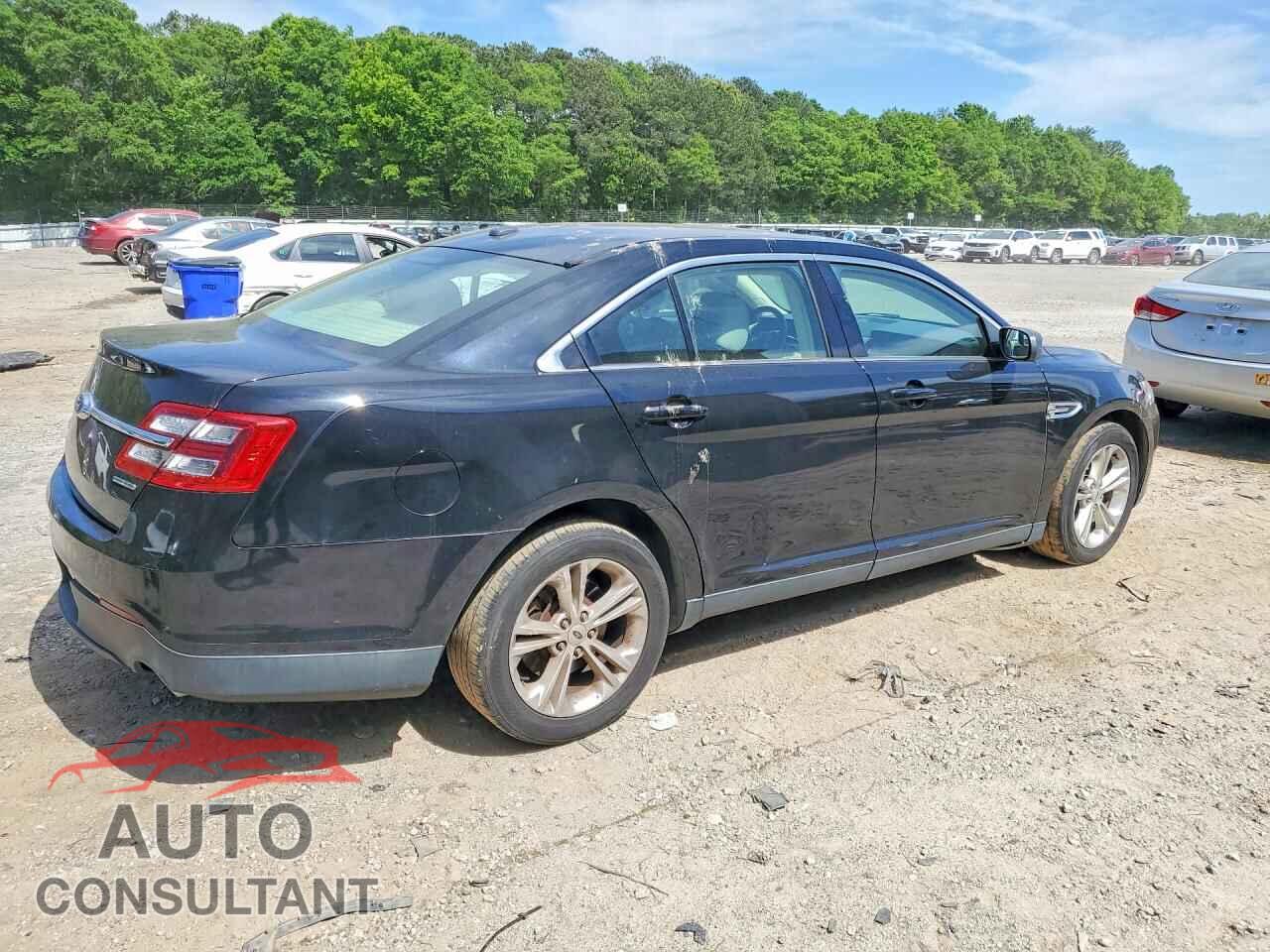 FORD ALL Models 2017 - 1FAHP2D82HG123222