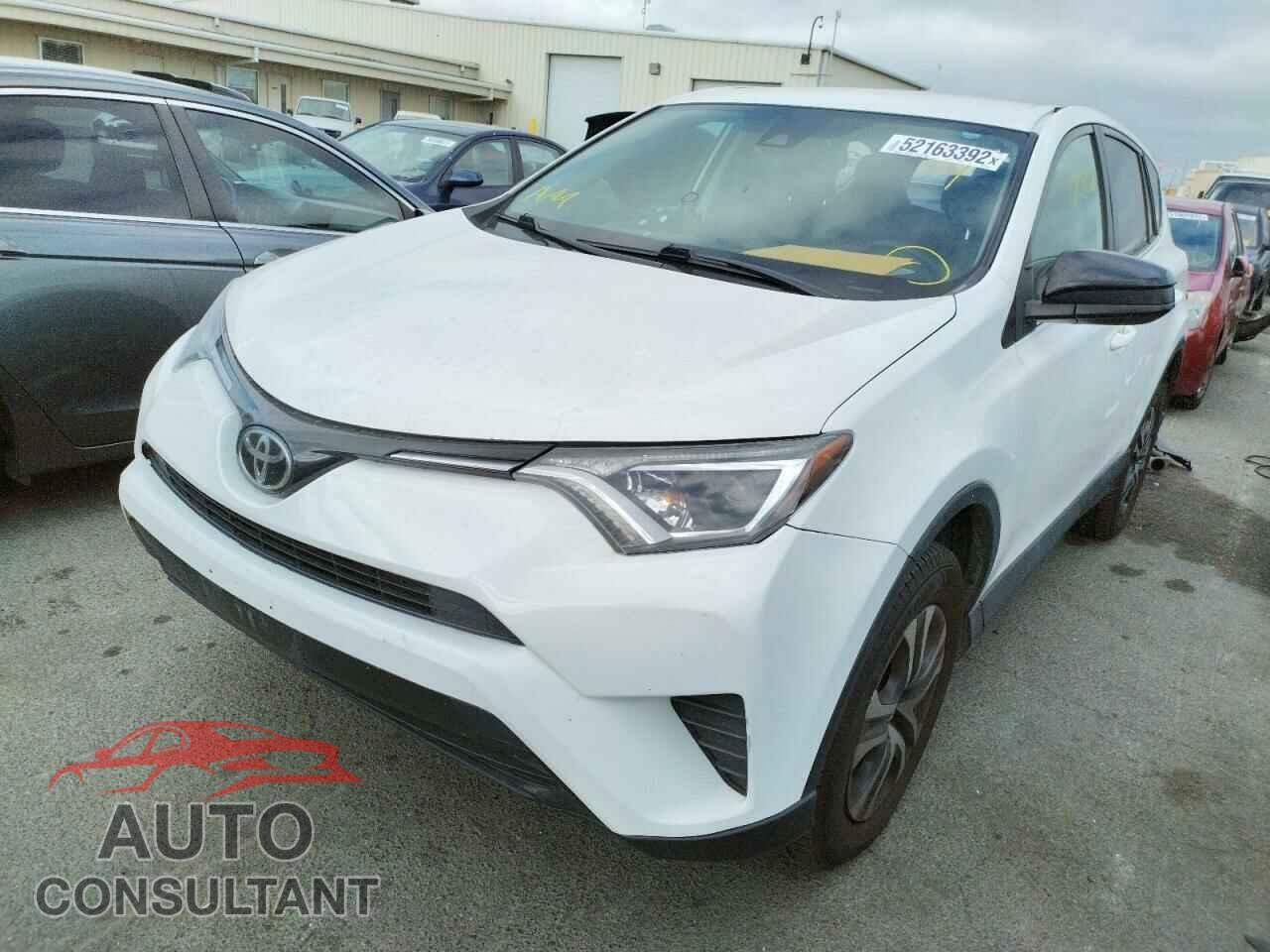 TOYOTA RAV4 2018 - 2T3ZFREV4JW424924