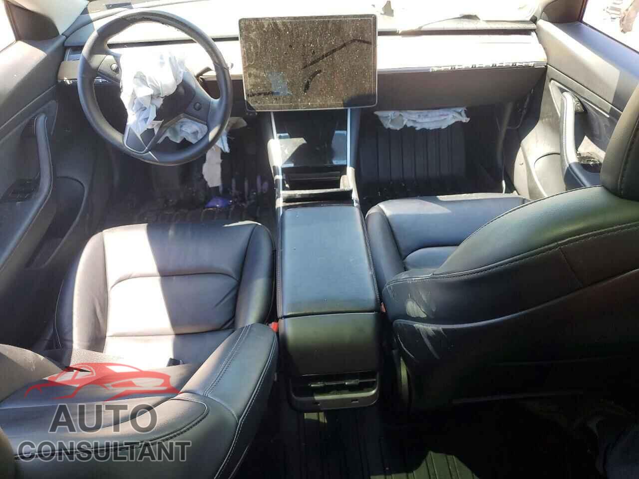 TESLA MODEL 3 2020 - 5YJ3E1EAXLF659635