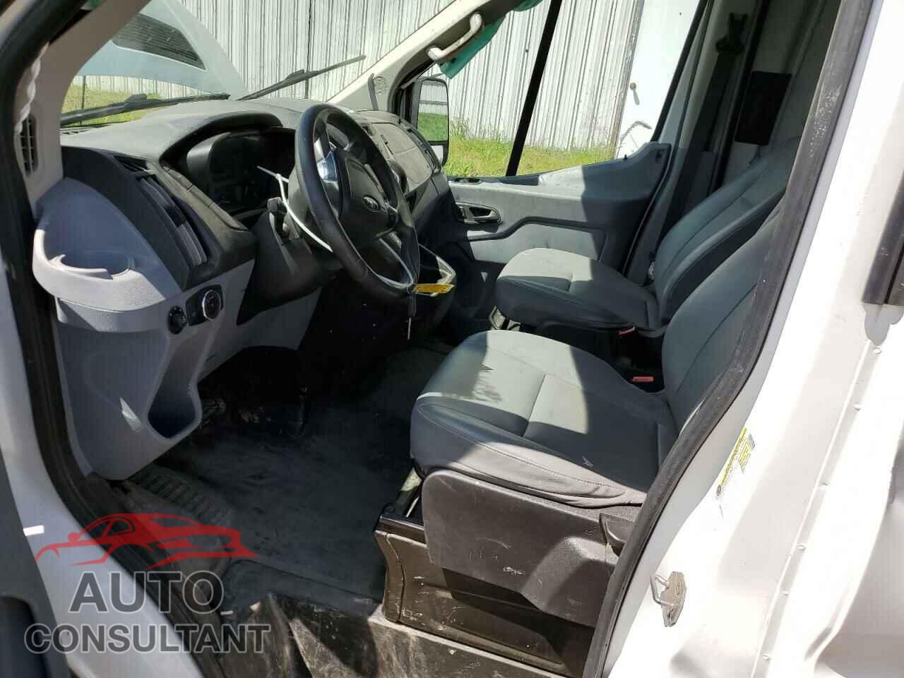 FORD TRANSIT 2019 - 1FTYR3XM6KKA25673