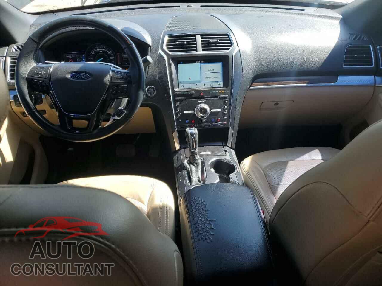 FORD EXPLORER 2017 - 1FM5K7F8XHGD71994