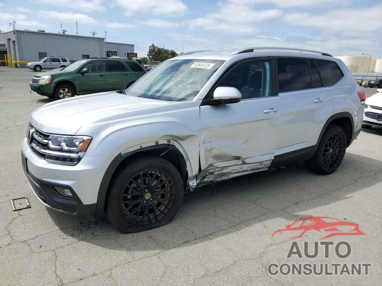 VOLKSWAGEN ATLAS 2018 - 1V2LR2CAXJC560772