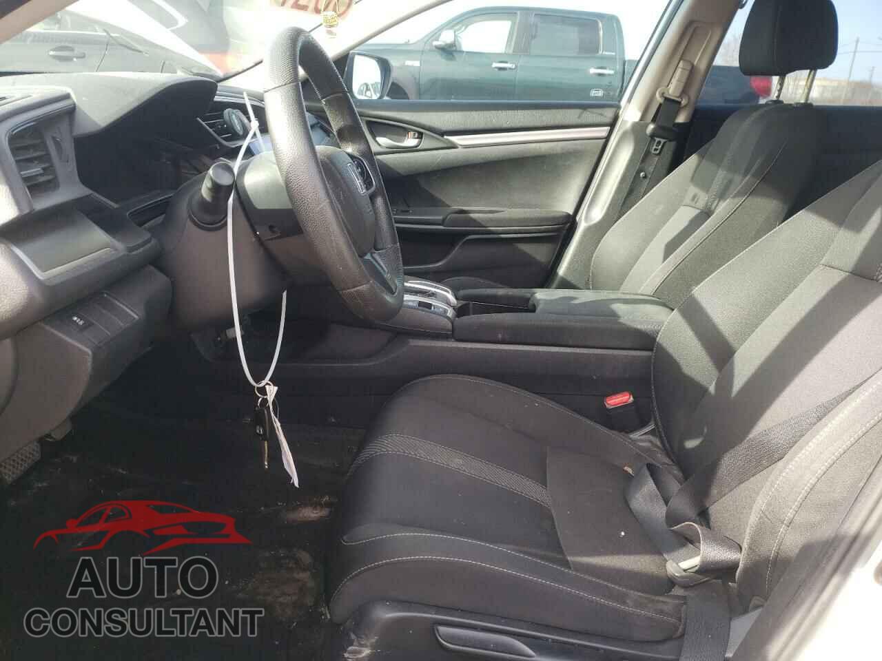 HONDA CIVIC 2017 - 2HGFC2F58HH028007