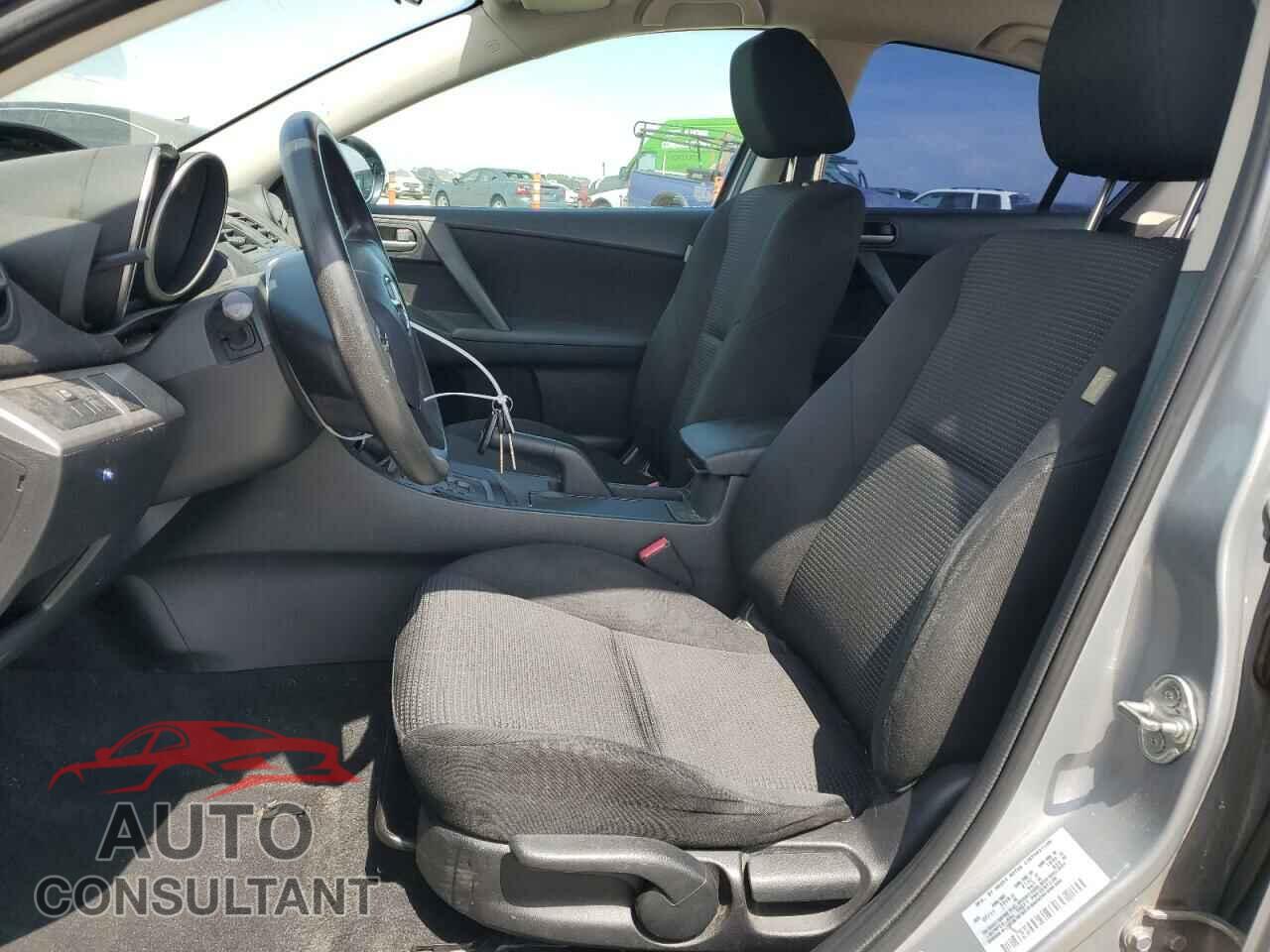 MAZDA 3 2012 - JM1BL1UF9C1504680