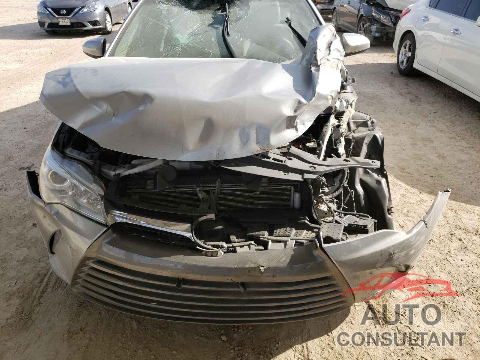 TOYOTA CAMRY 2016 - 4T4BF1FK8GR550444