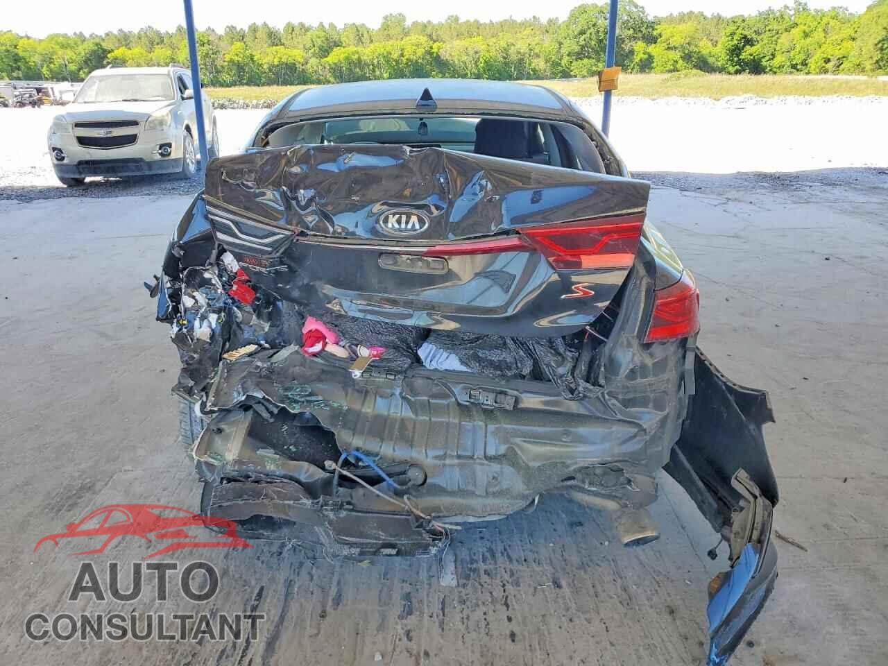 KIA FORTE 2019 - 3KPF34AD2KE018570
