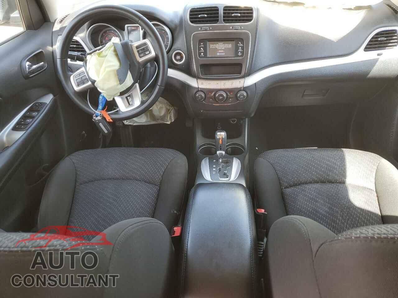DODGE JOURNEY 2019 - 3C4PDCBB9KT870855