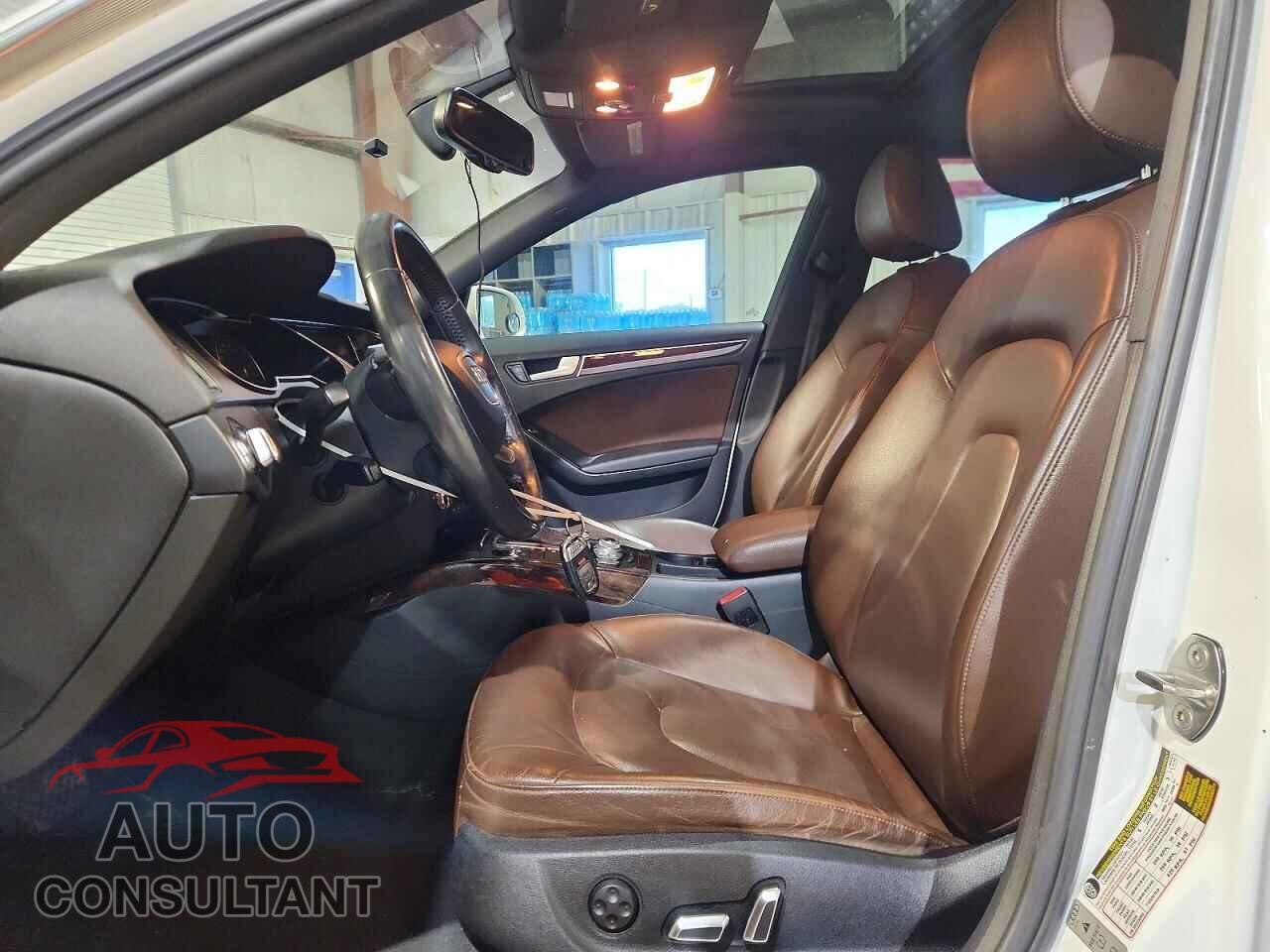 AUDI A4 2013 - WAUFFAFL3DN009023