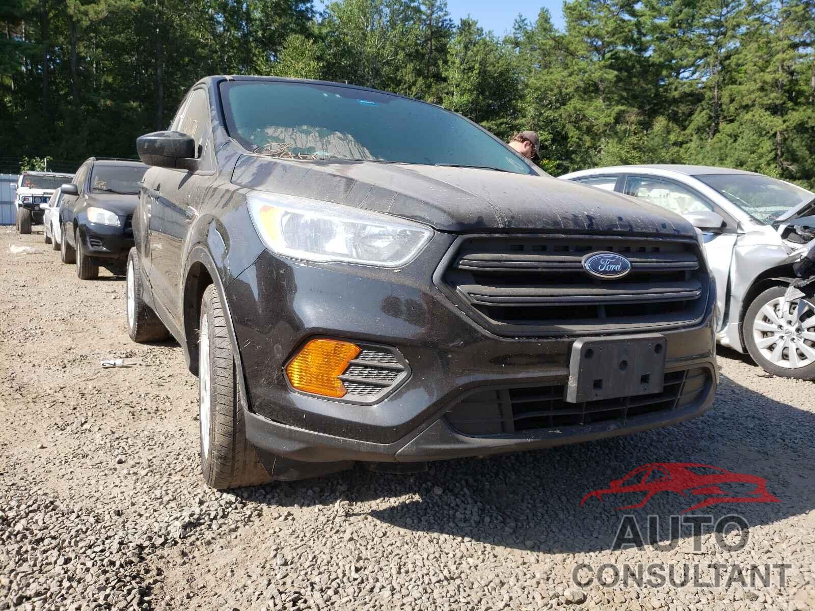 FORD ESCAPE 2017 - 1FMCU0F73HUD63351