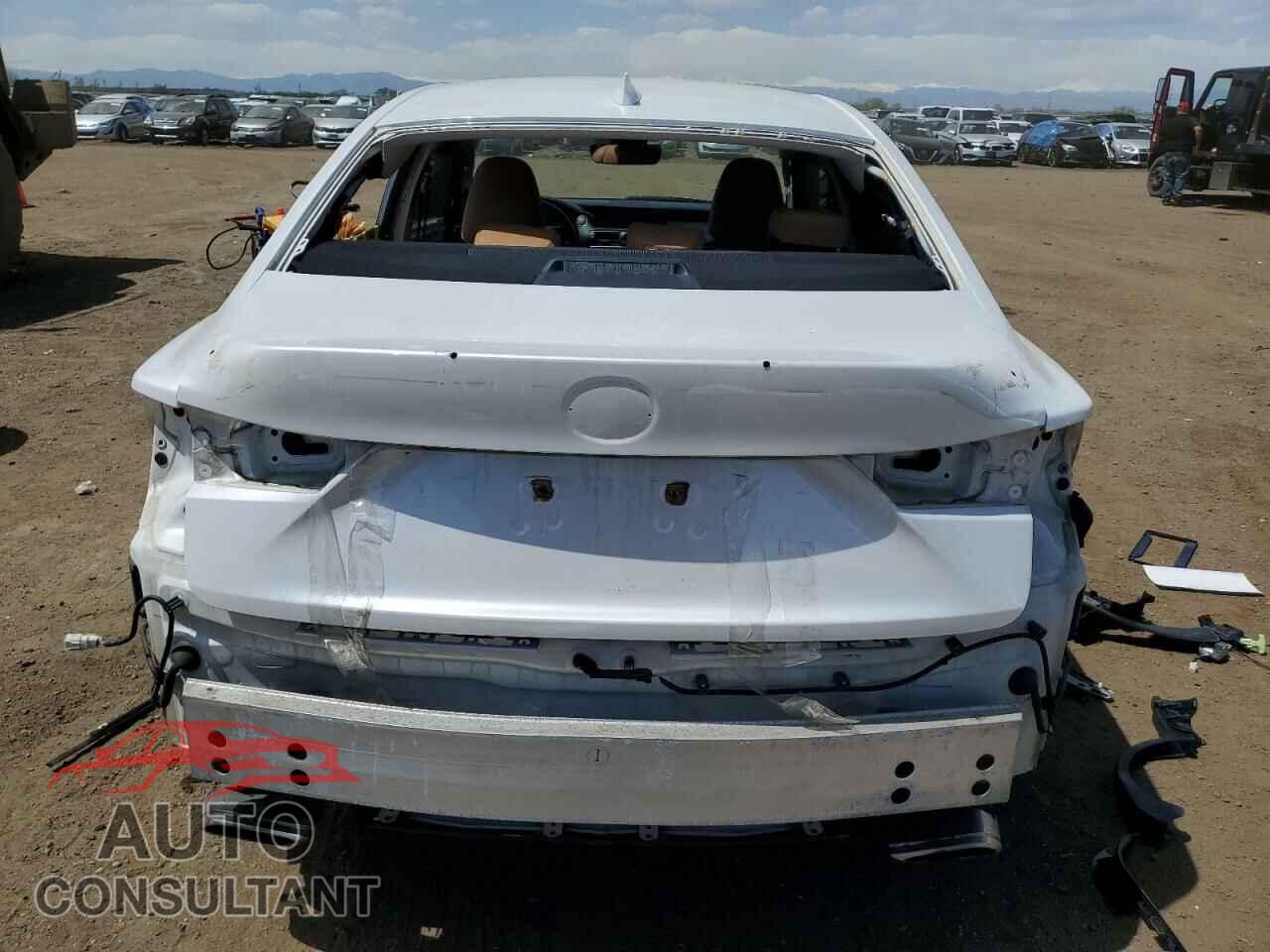 LEXUS IS 2017 - JTHCM1D29H5020067