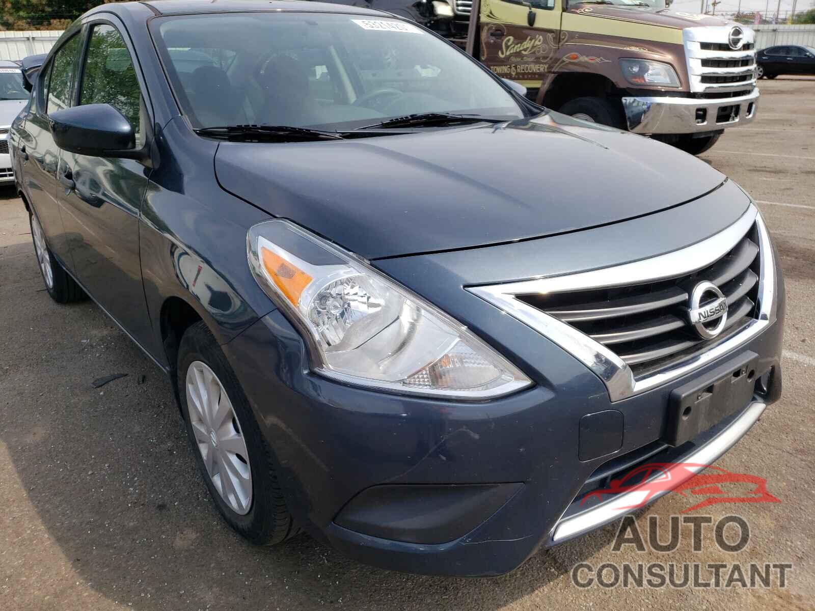 NISSAN VERSA 2017 - 3N1CN7AP0HL864552