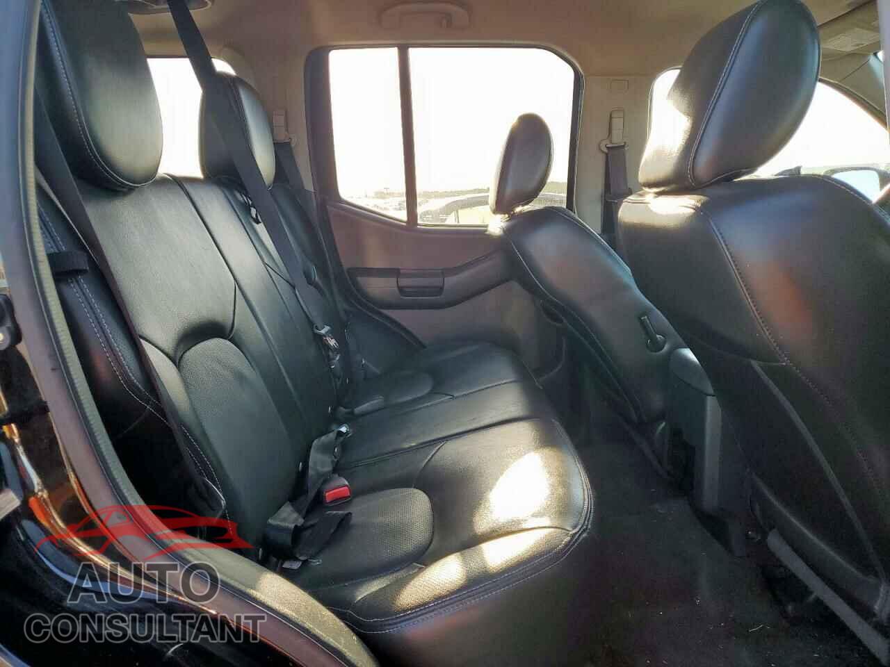 NISSAN XTERRA 2013 - 5N1AN0NW2DN817543
