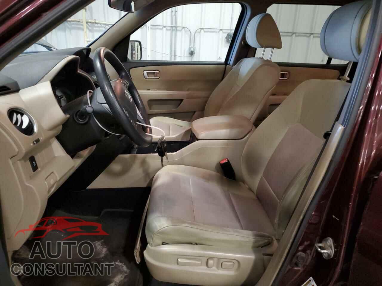 HONDA PILOT 2015 - 5FNYF4H40FB064128