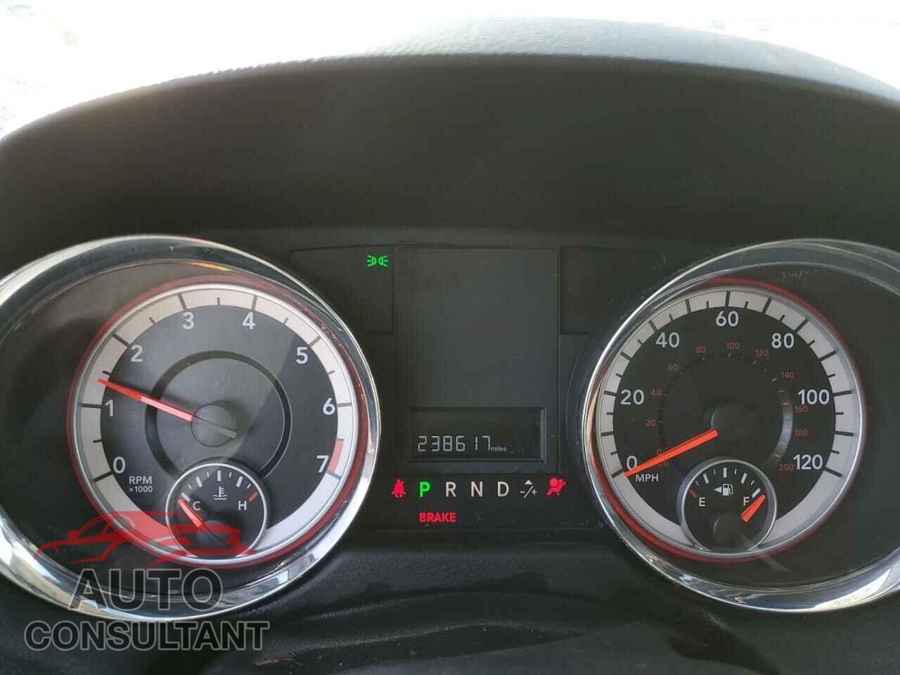 DODGE CARAVAN 2011 - 2D4RN3DGXBR720631