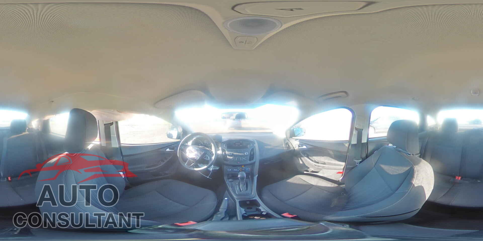 FORD FOCUS 2018 - 1FADP3F29JL309947