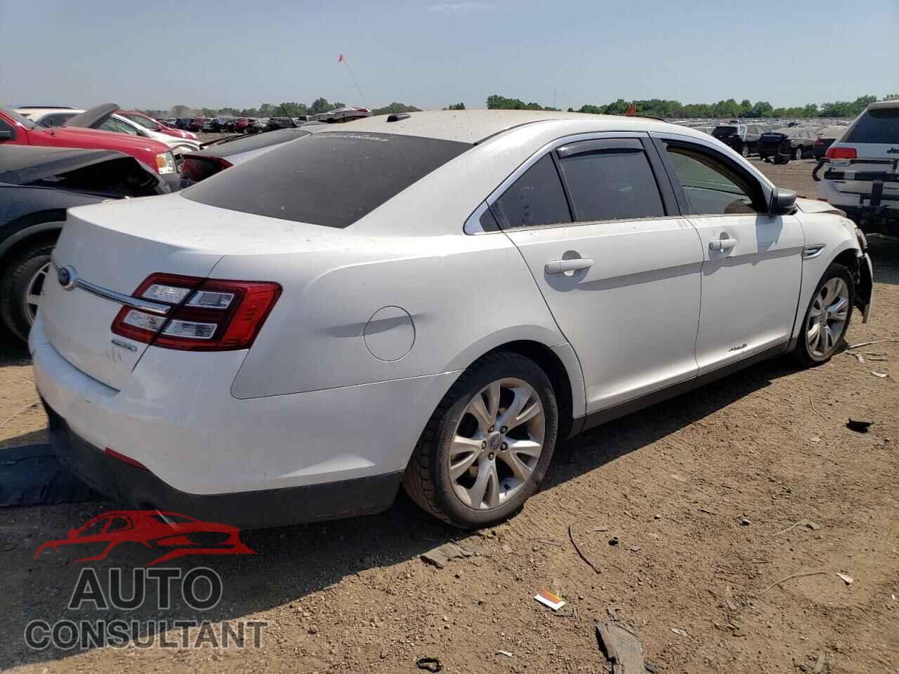 FORD TAURUS 2013 - 1FAHP2D83DG139391