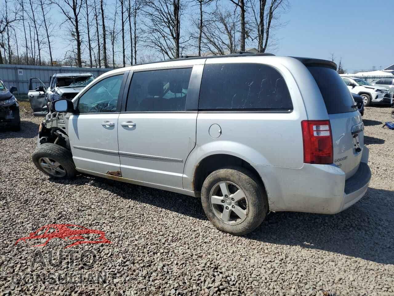 DODGE CARAVAN 2010 - 2D4RN5D11AR475417