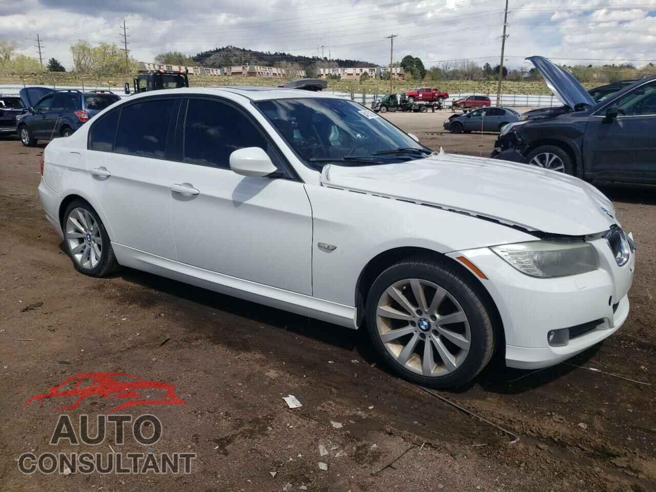 BMW 3 SERIES 2011 - WBAPH7G5XBNN04561
