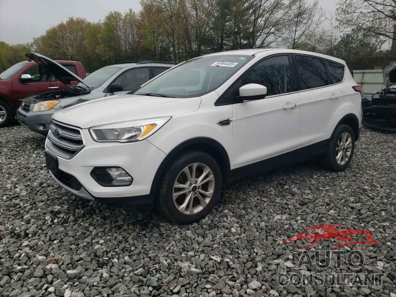 FORD ESCAPE 2017 - 1FMCU9GDXHUD44286