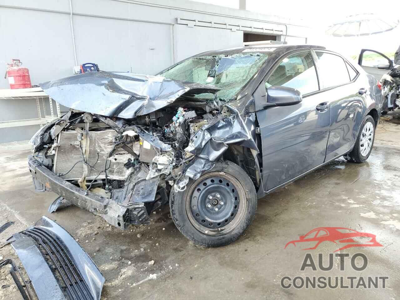TOYOTA COROLLA 2018 - 5YFBURHE4JP847564