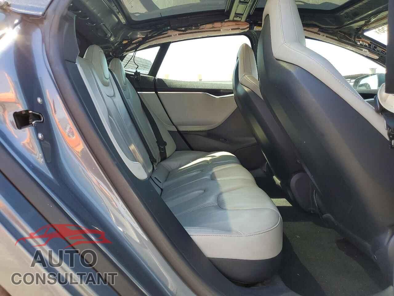 TESLA MODEL S 2012 - 5YJSA1DNXCFP02608
