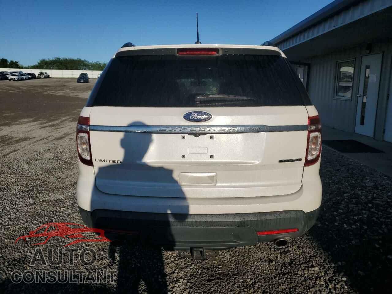 FORD EXPLORER 2015 - 1FM5K7F89FGB42266