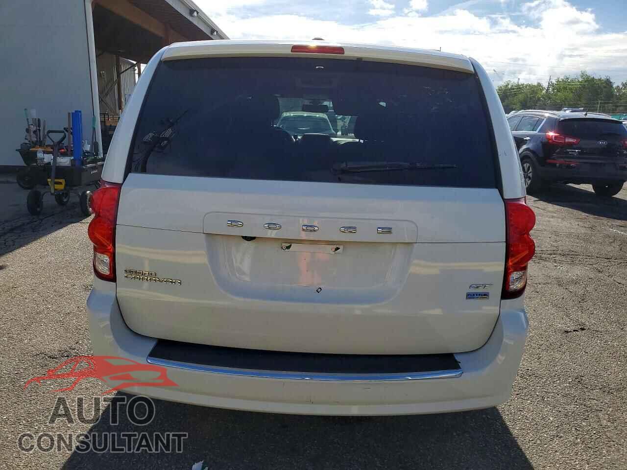 DODGE CARAVAN 2018 - 2C4RDGEG4JR335621