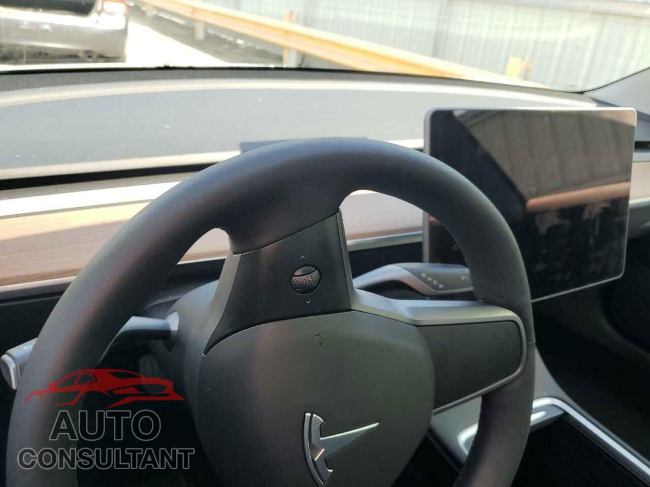TESLA MODEL 3 2023 - 5YJ3E1EA0PF547352