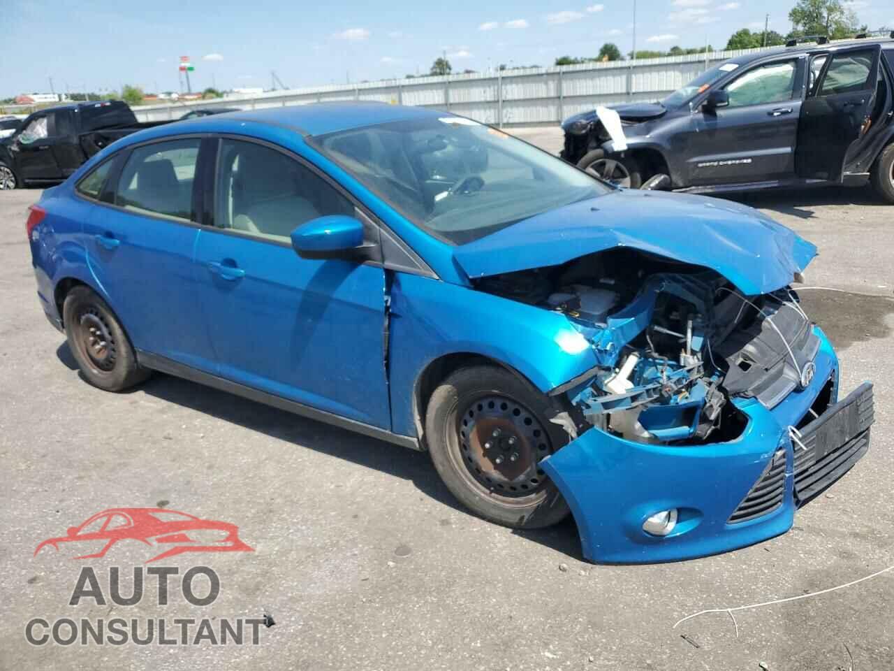 FORD FOCUS 2012 - 1FAHP3F26CL425613