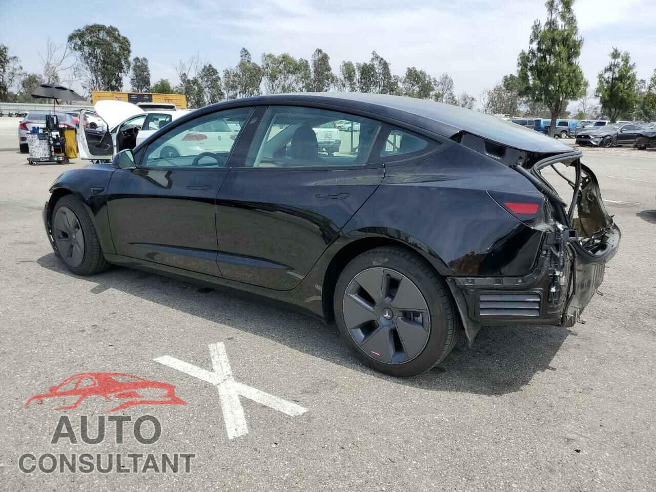 TESLA MODEL 3 2022 - 5YJ3E1EB2NF138095