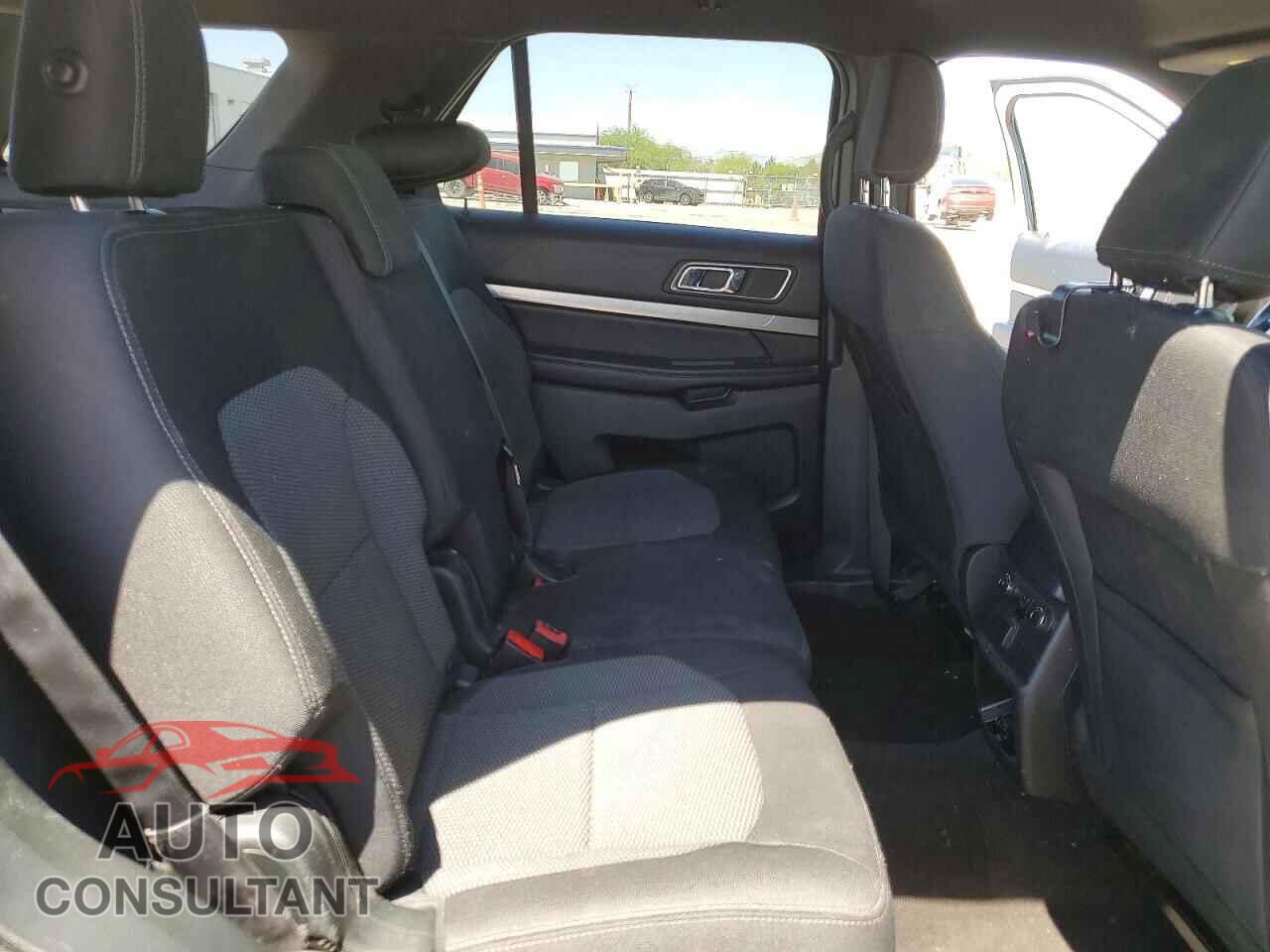 FORD EXPLORER 2018 - 1FM5K8D84JGB90176