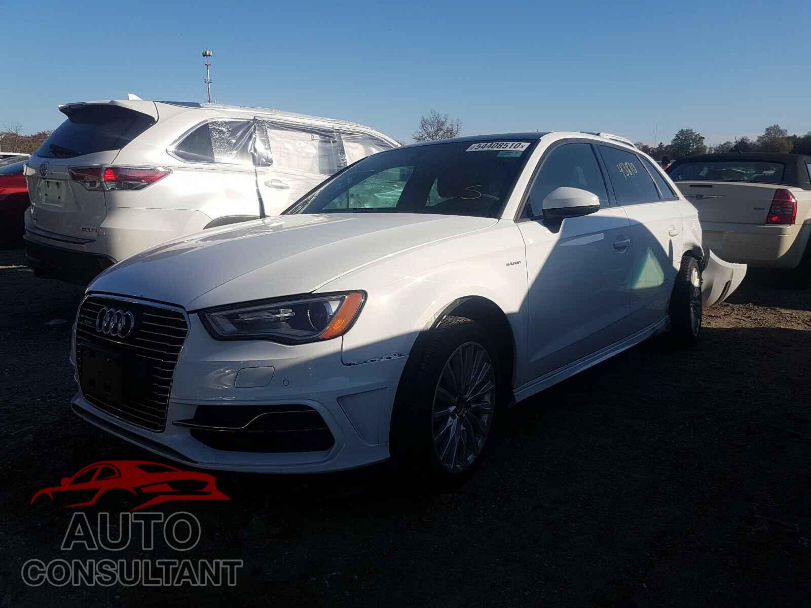 AUDI A3 2016 - WAUUPBFF1GA088031