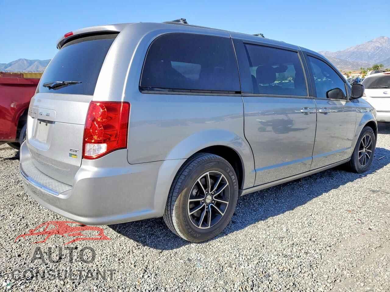 DODGE CARAVAN 2018 - 2C4RDGEG0JR282979