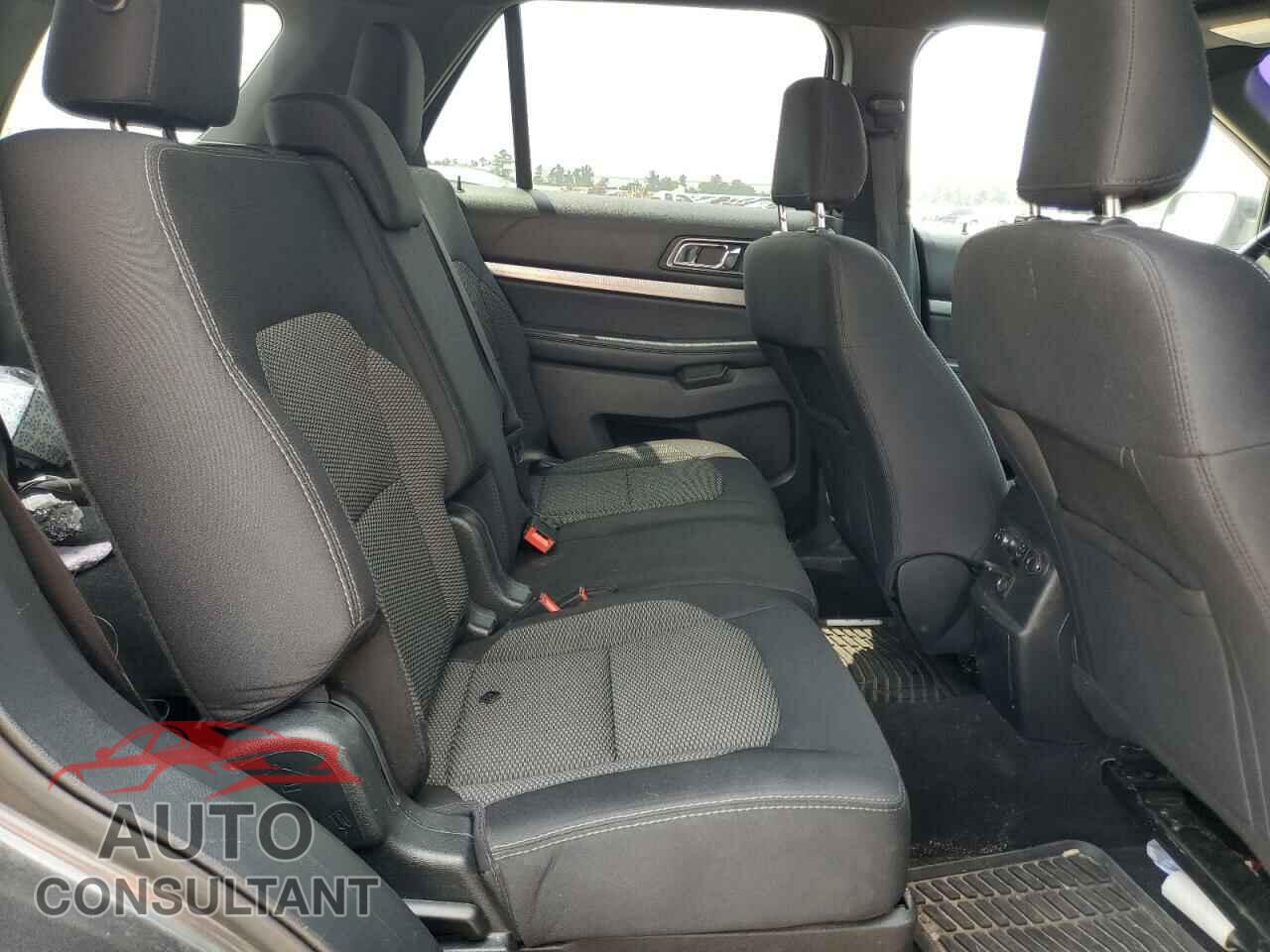FORD EXPLORER 2019 - 1FM5K7D83KGB38324