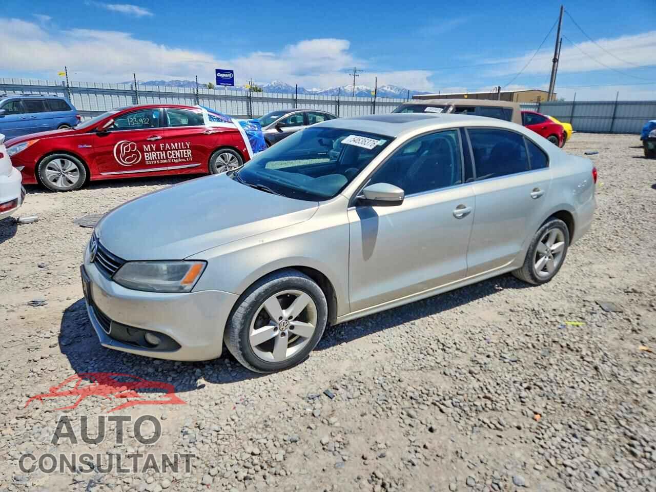 VOLKSWAGEN JETTA 2012 - 3VWLL7AJ7CM015839