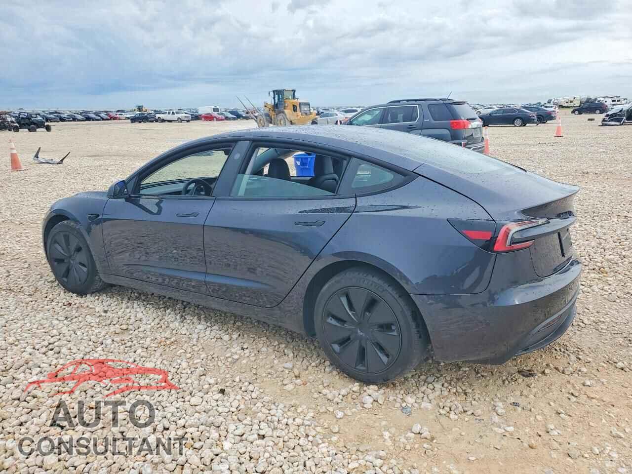 TESLA MODEL 3 2024 - 5YJ3E1EB9RF812457