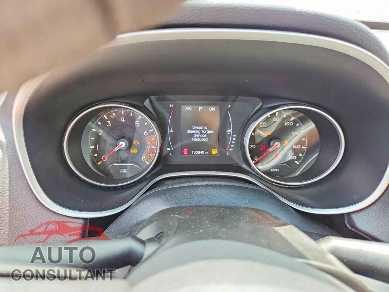 JEEP COMPASS 2018 - 3C4NJCAB5JT468377