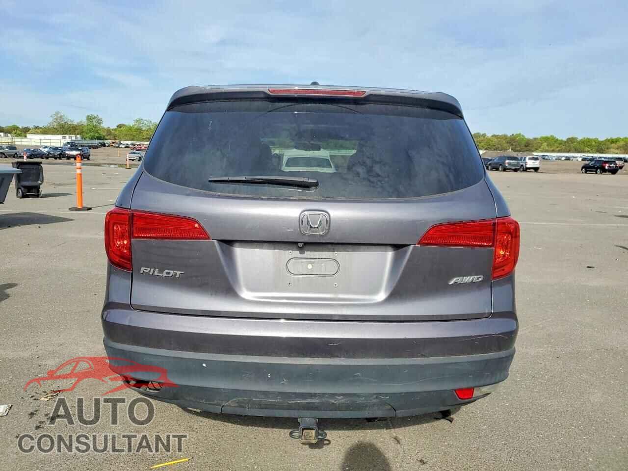 HONDA PILOT 2017 - 5FNYF6H58HB090676
