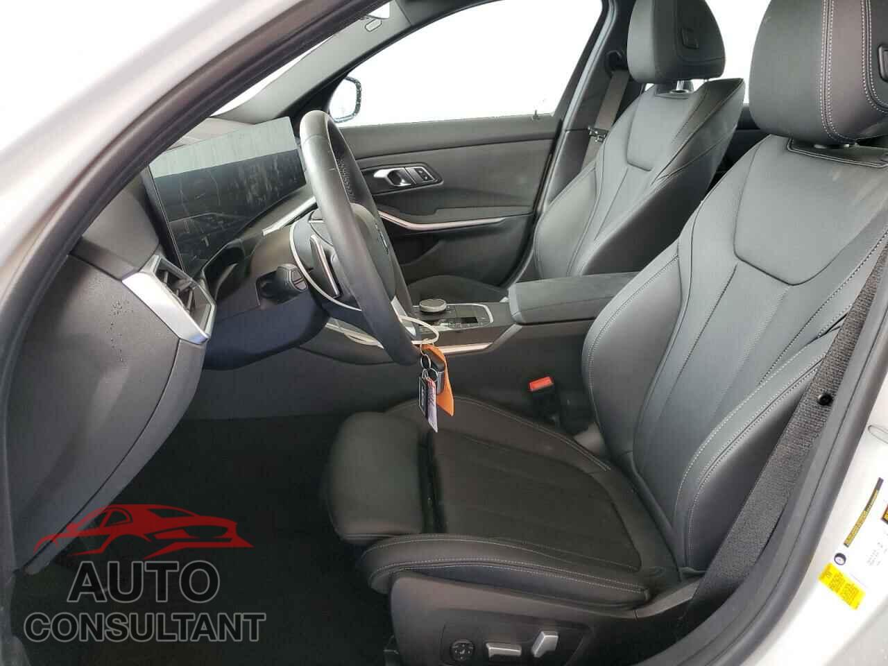BMW 3 SERIES 2023 - 3MW69FF04P8D71668