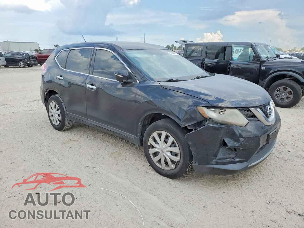 NISSAN ROGUE 2015 - KNMAT2MT4FP589971