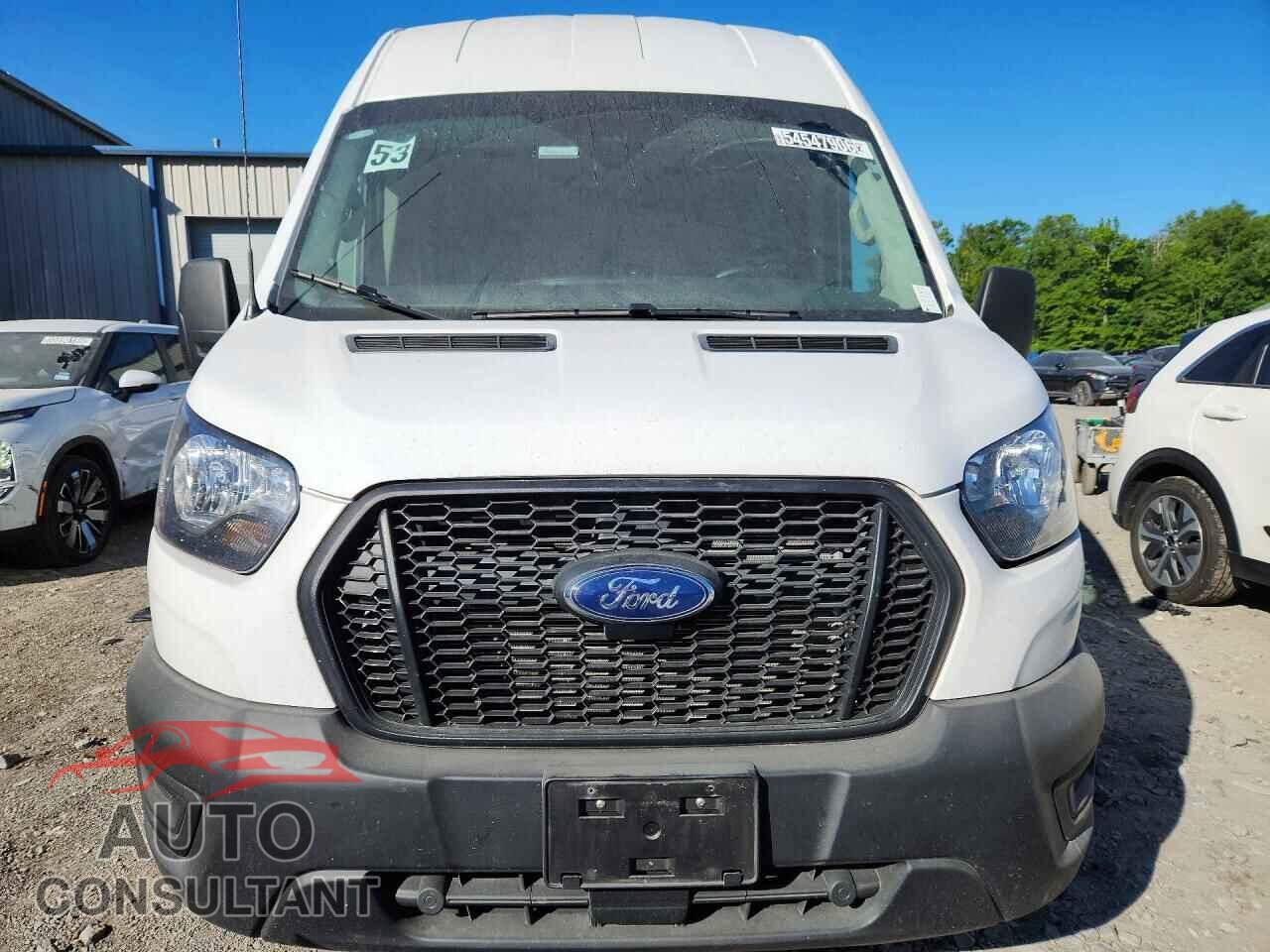 FORD TRANSIT 2025 - 1FTBR1X85SKB09657