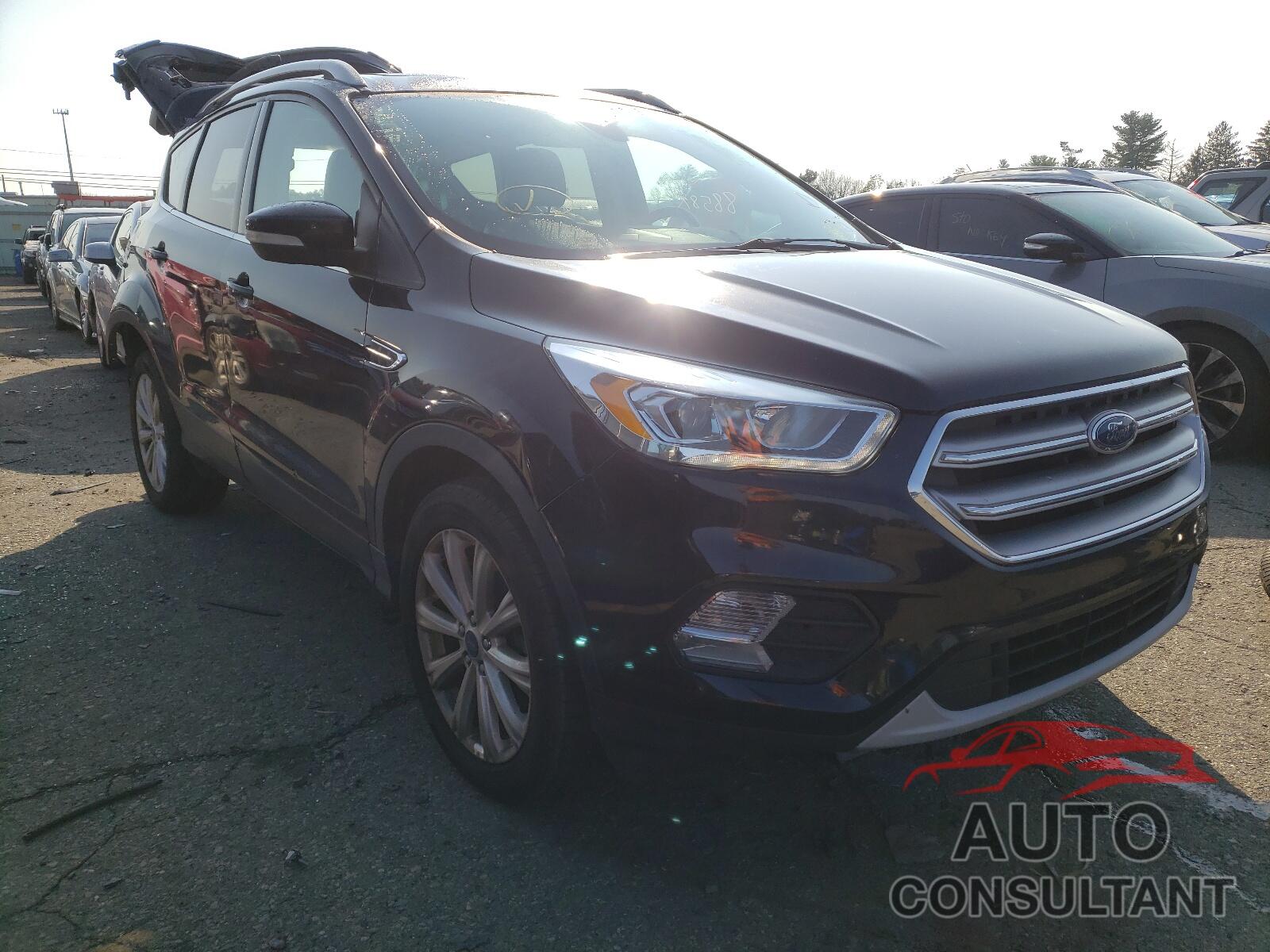 FORD ESCAPE 2017 - 1FMCU9JD5HUC06468