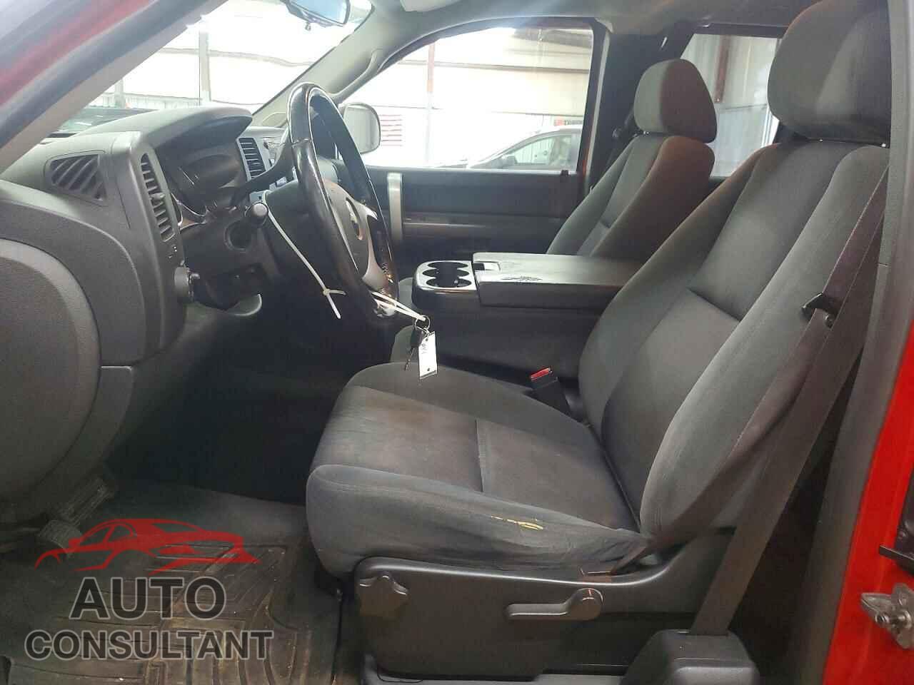 CHEVROLET SILVERADO 2009 - 1GCEK29099Z215643