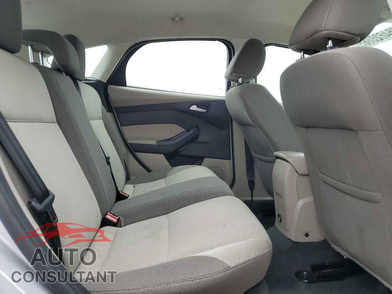 FORD FOCUS 2014 - 1FADP3K25EL307589