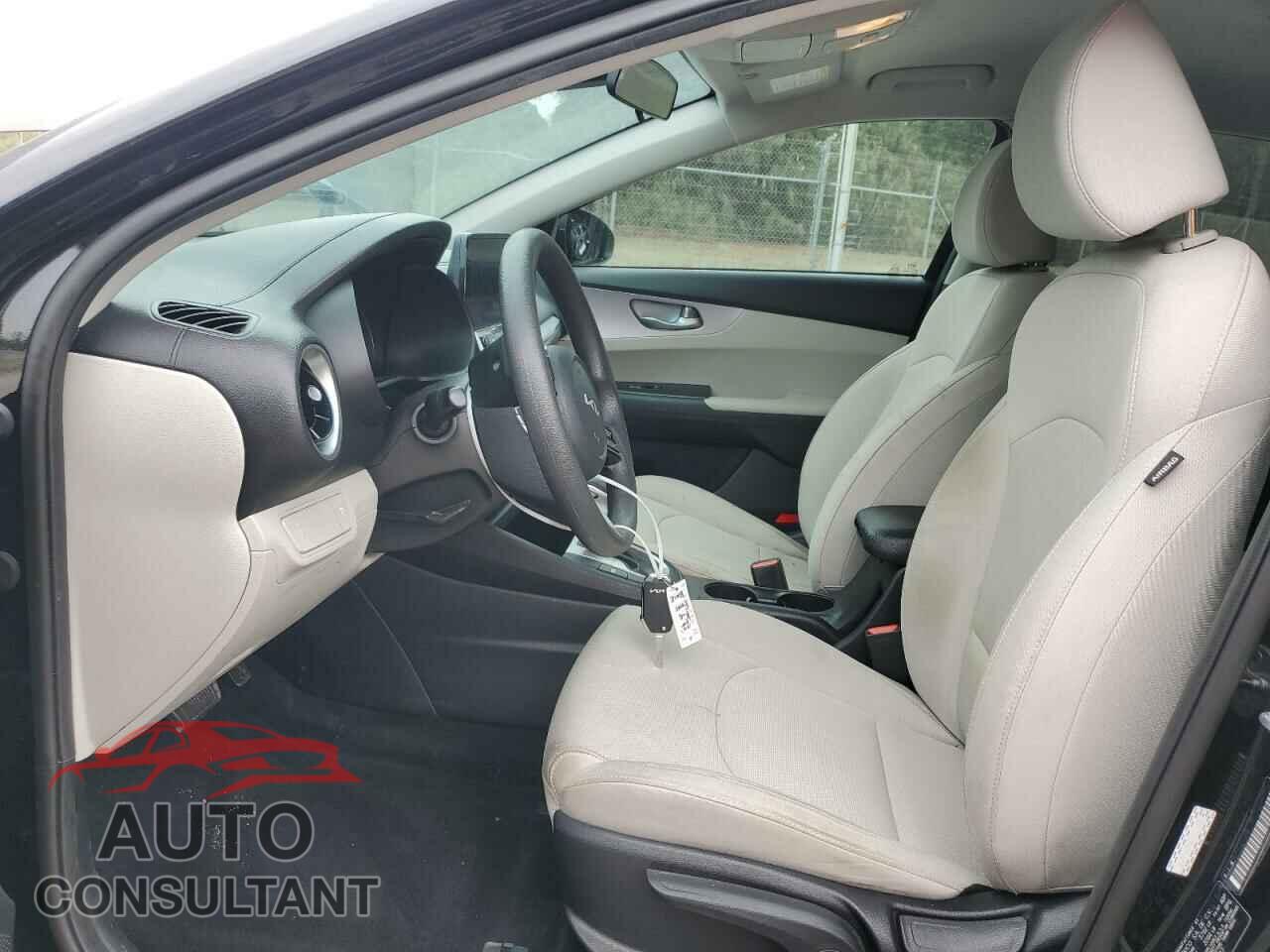 KIA FORTE 2022 - 3KPF24AD5NE464087