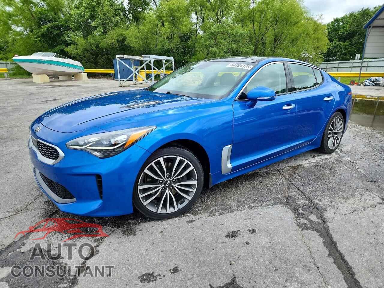 KIA STINGER 2018 - KNAE25LA3J6033085
