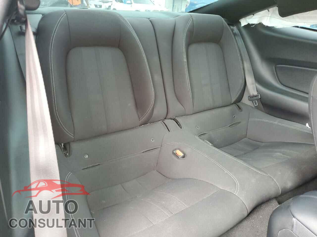 FORD MUSTANG 2022 - 1FA6P8CF3N5131024