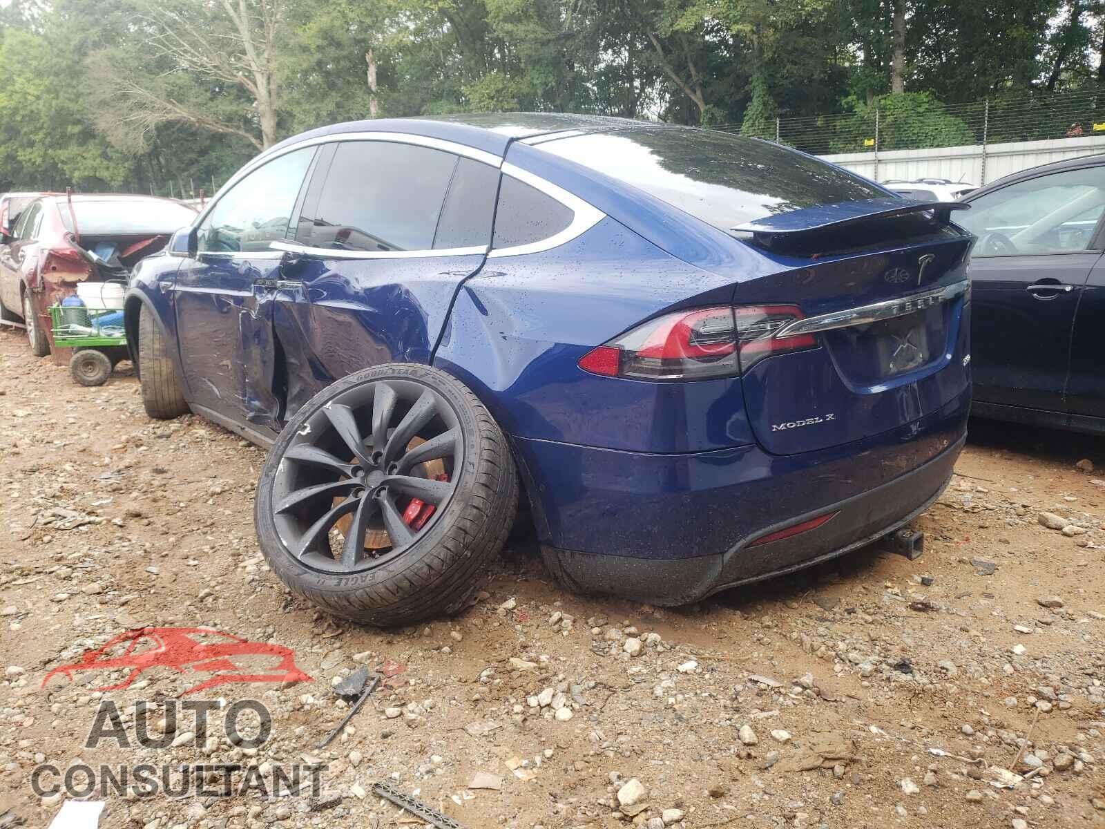 TESLA MODEL X 2016 - 5YJXCAE45GF003723