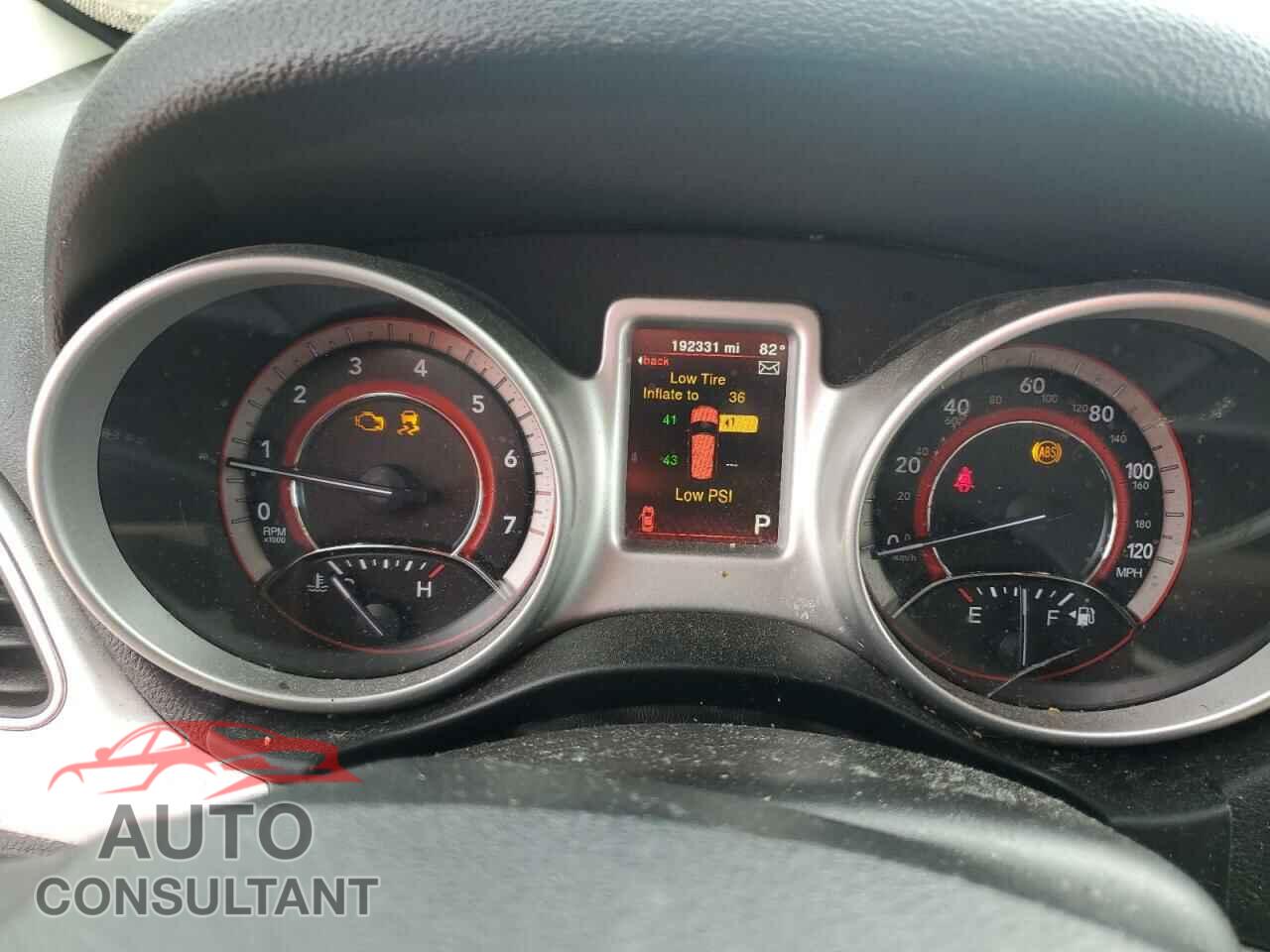 DODGE JOURNEY 2017 - 3C4PDCBG3HT526894